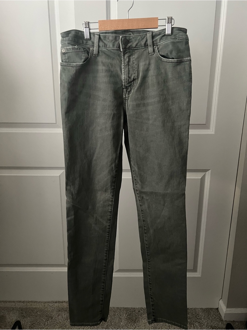 American Eagle Outfitters Slim Straight Jeans in Olive Green